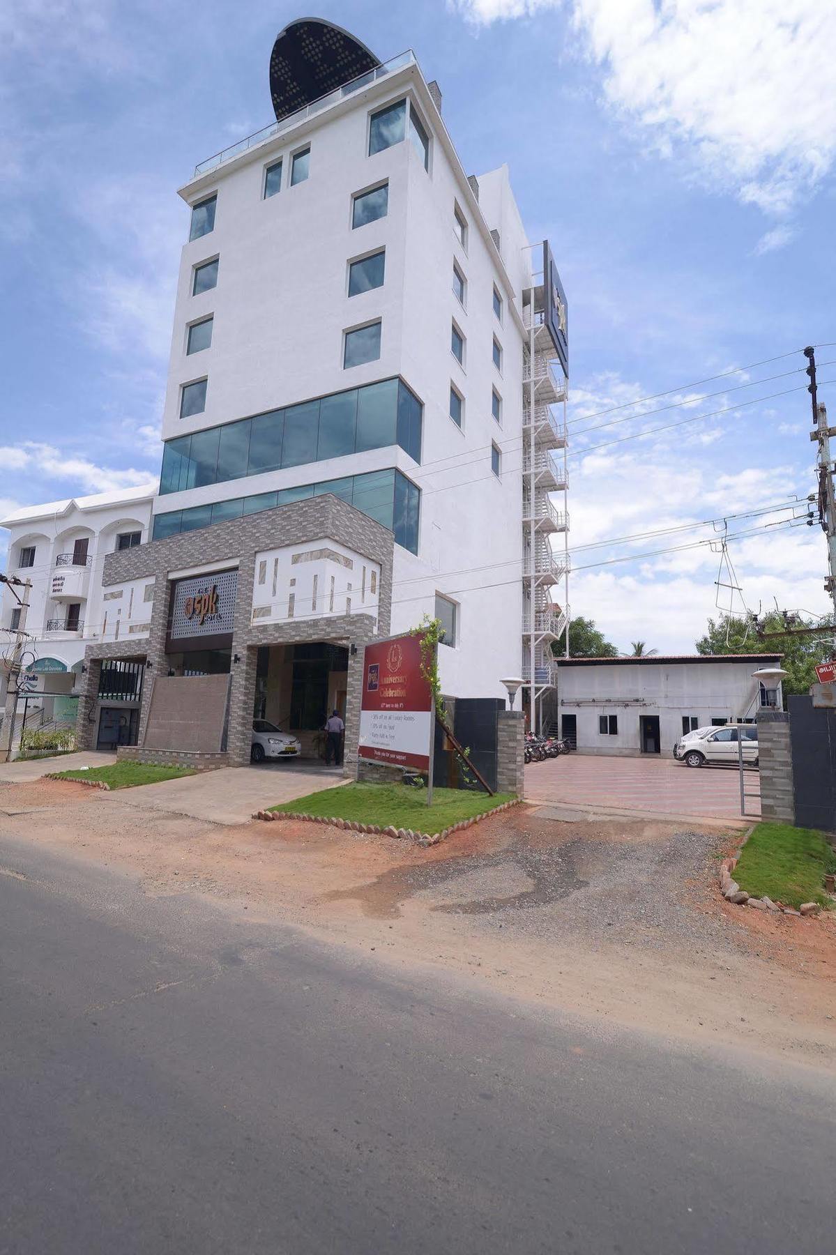 The Spk Hotel Madurai Eksteriør billede